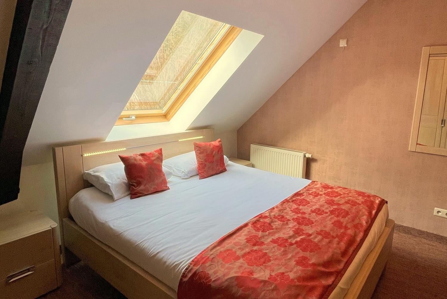 Hotel Des Comtes Durbuy Pokoj fotografie