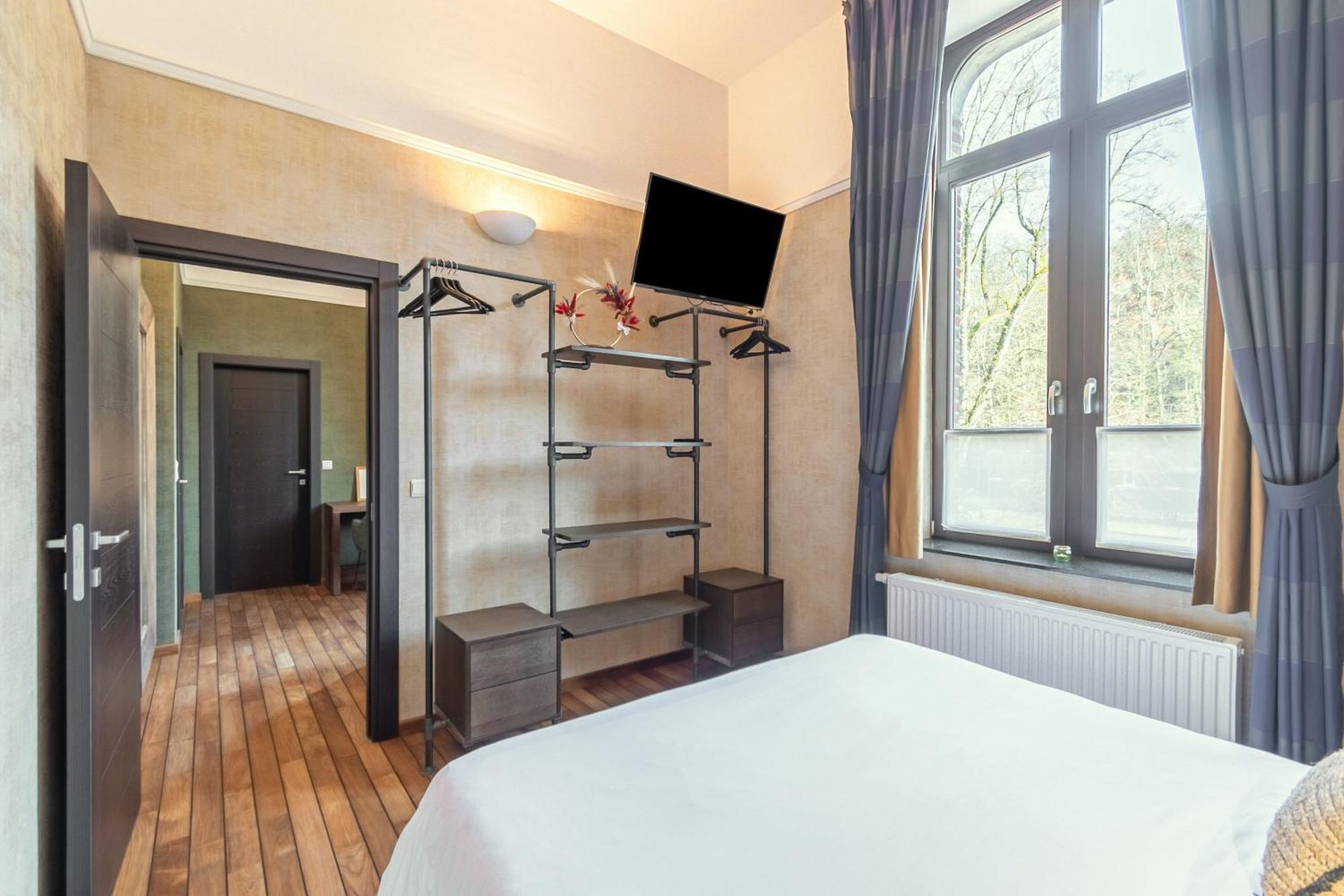 Hotel Des Comtes Durbuy Pokoj fotografie
